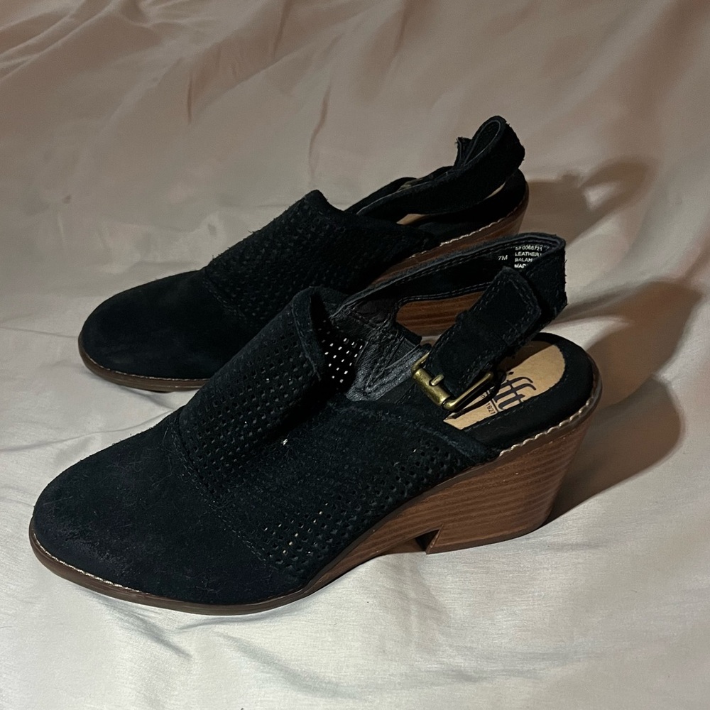 Sofft Stylish Black Wedge